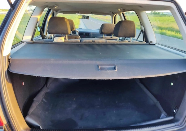 Volkswagen Golf cena 7200 przebieg: 241000, rok produkcji 1999 z Pruszków małe 67